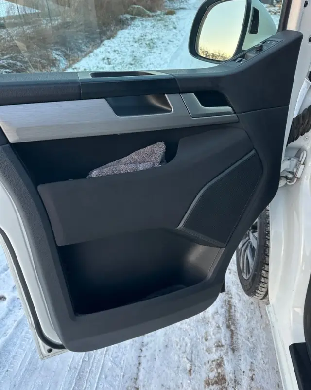 VOLKSWAGEN Multivan 2.0 BiTDI L1 Generation SIX 4Motion DSG