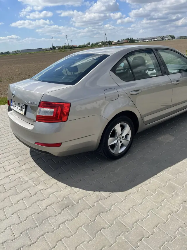SKODA Octavia Ambition