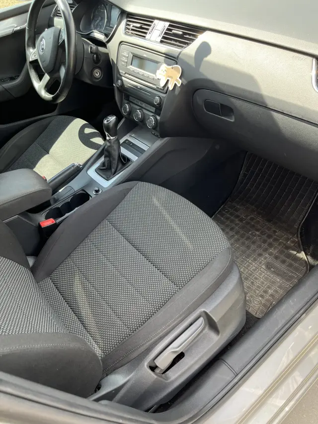 SKODA Octavia Ambition