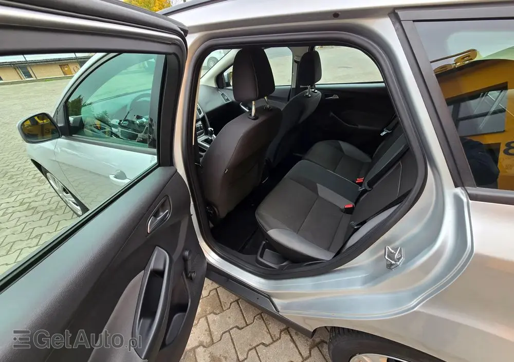 FORD Focus SW Ver-1-0-ecoboost-start--stopp--system-trend