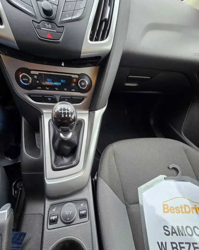 FORD Focus SW Ver-1-0-ecoboost-start--stopp--system-trend