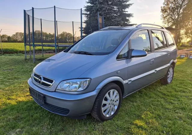 OPEL Zafira 1.6 Njoy mit Style-Paket