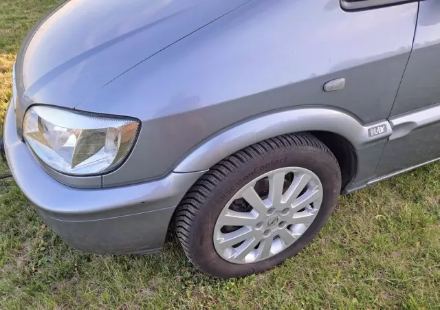 OPEL Zafira 1.6 Njoy mit Style-Paket