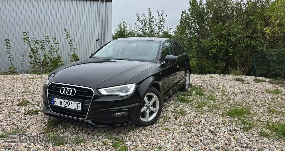 AUDI A3 Sportback 1.6 TDI (clean diesel) S line Sportpaket