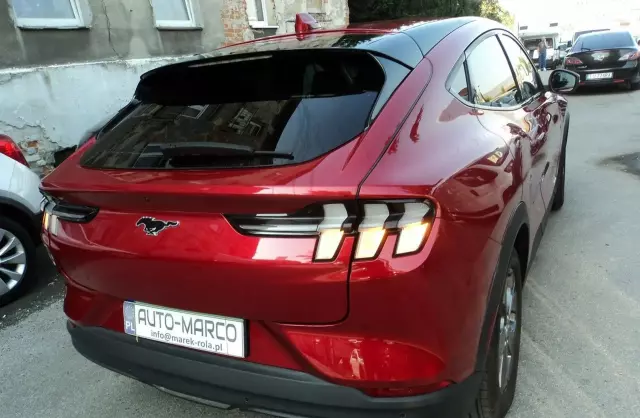 FORD Mustang Mach-E 