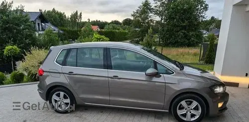 VOLKSWAGEN Golf Sportsvan 