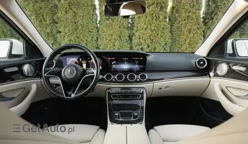 MERCEDES-BENZ Klasa E 