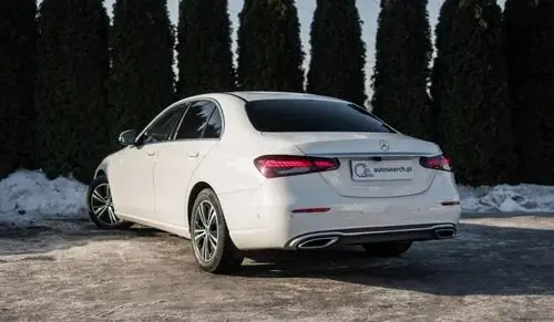 MERCEDES-BENZ Klasa E 