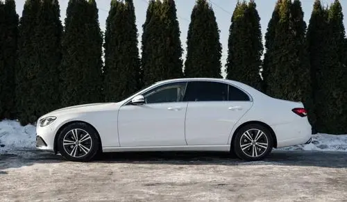 MERCEDES-BENZ Klasa E 