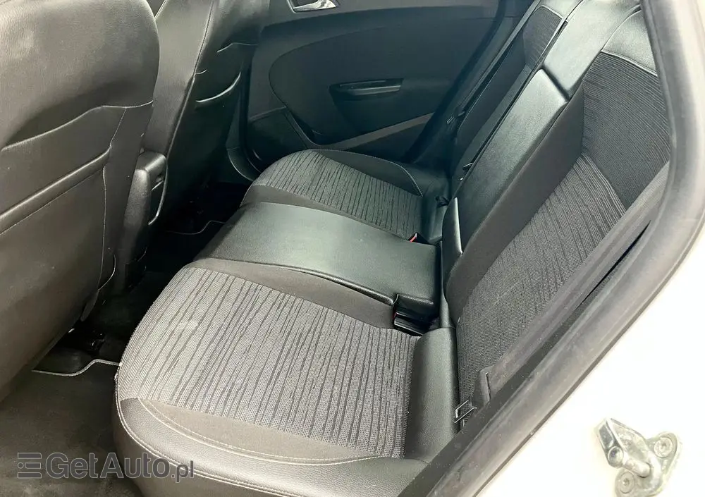 OPEL Astra 1.4 Turbo Color Edition