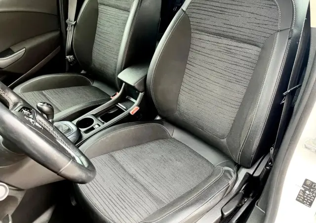 OPEL Astra 1.4 Turbo Color Edition