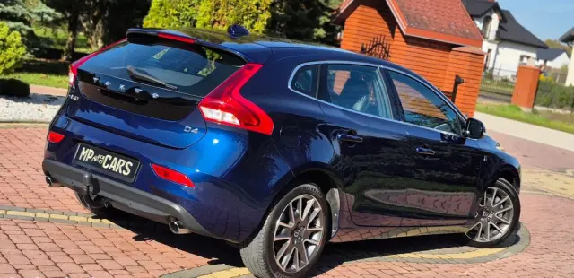 VOLVO V40 D4 Ocean Race