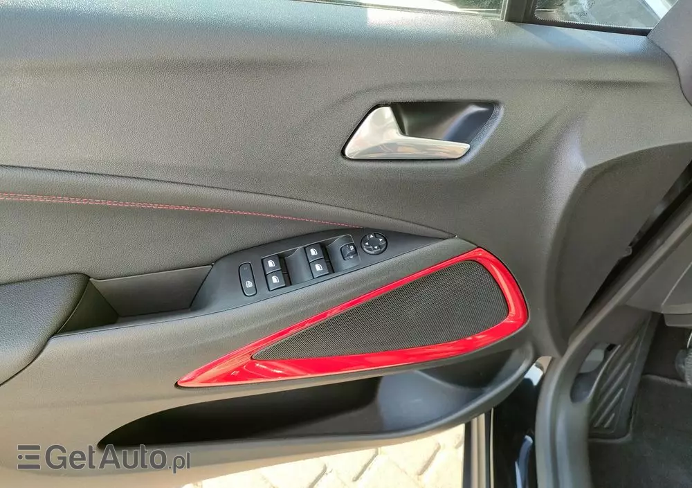 OPEL Crossland 1.2 T GS Line Plus Pack