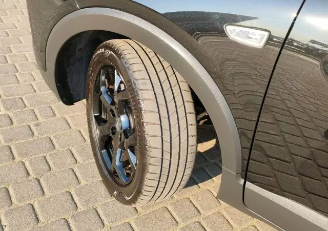 OPEL Crossland 1.2 T GS Line Plus Pack