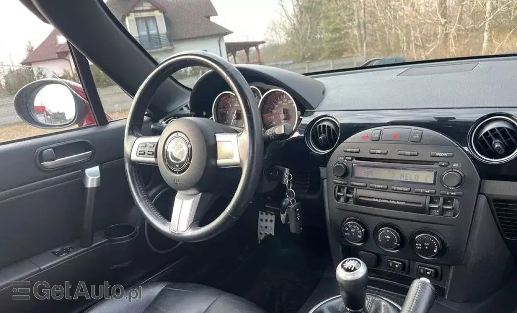 MAZDA MX-5 