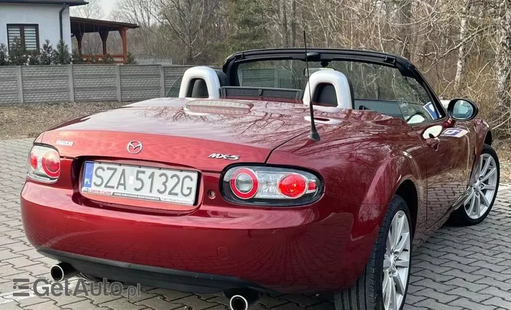 MAZDA MX-5 