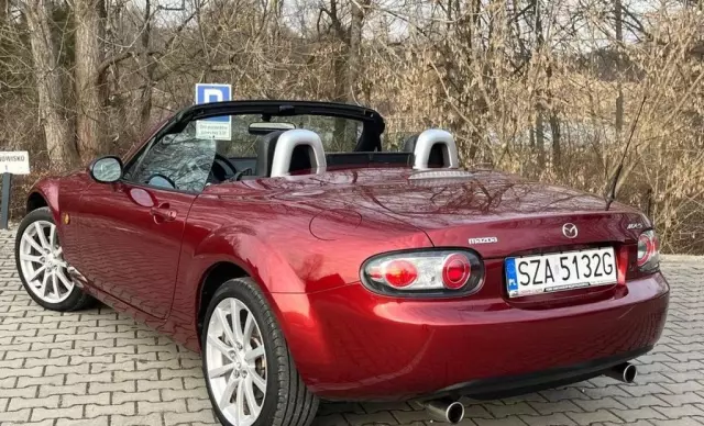 MAZDA MX-5 
