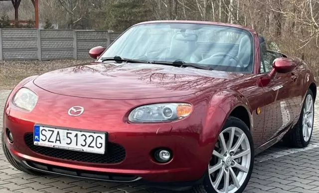 MAZDA MX-5 