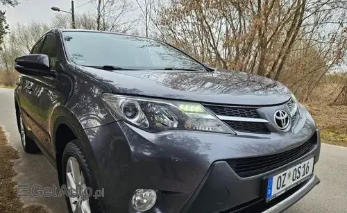 TOYOTA Rav 4 