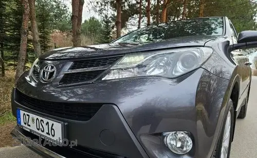 TOYOTA Rav 4 