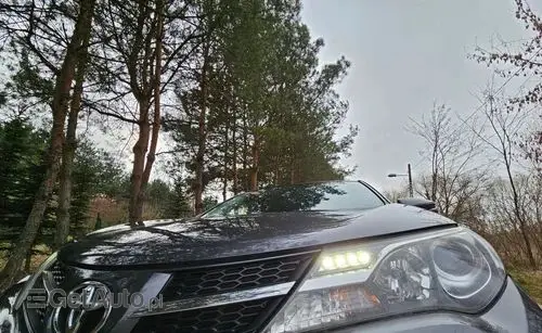 TOYOTA Rav 4 