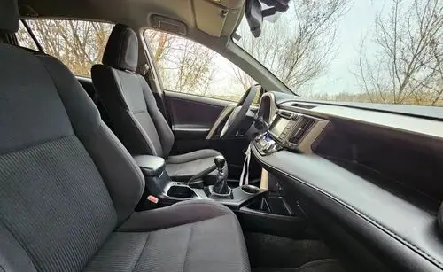 TOYOTA Rav 4 