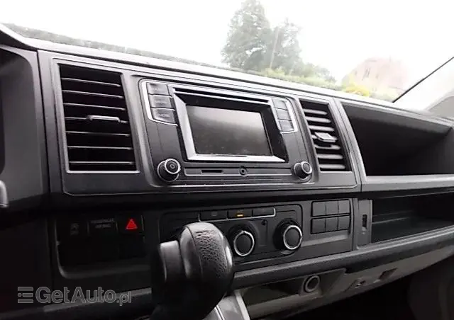 VOLKSWAGEN TRANSPORTER 150PS AUTOMAT KLIMA KAMERA 