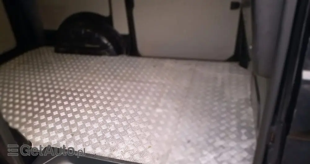 VOLKSWAGEN TRANSPORTER 150PS AUTOMAT KLIMA KAMERA 