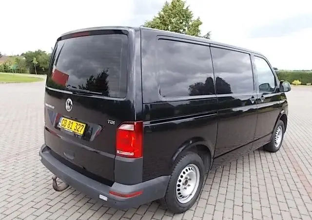 VOLKSWAGEN TRANSPORTER 150PS AUTOMAT KLIMA KAMERA 