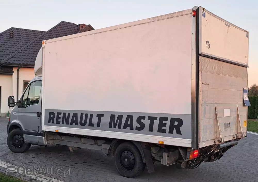 RENAULT Master 