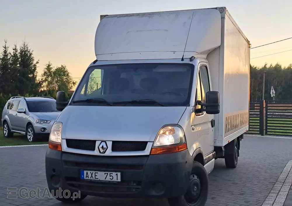 RENAULT Master 