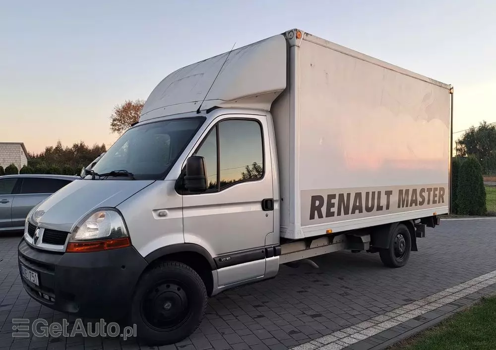 RENAULT Master 