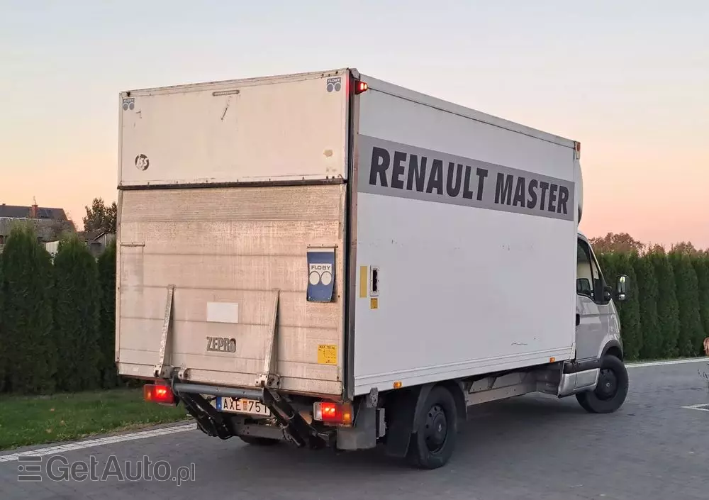 RENAULT Master 