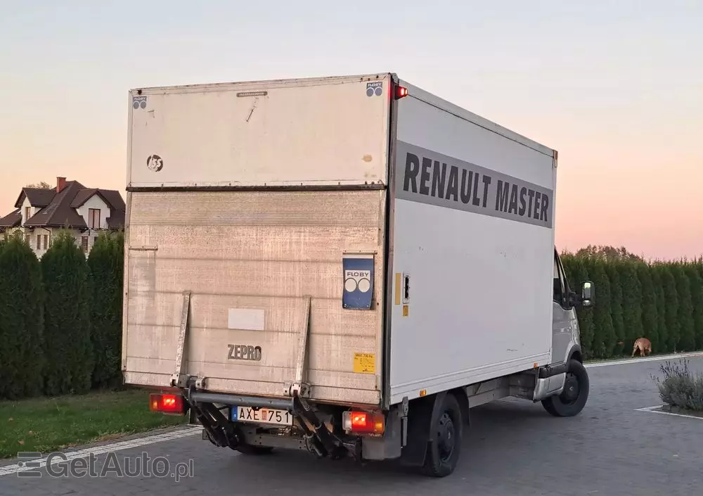 RENAULT Master 