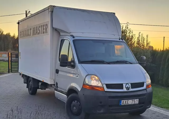 RENAULT Master 
