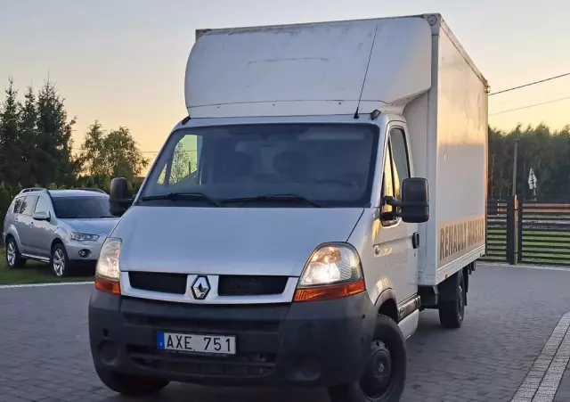 RENAULT Master 