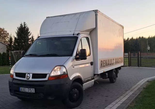 RENAULT Master 