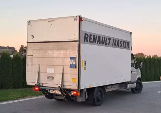 RENAULT Master 
