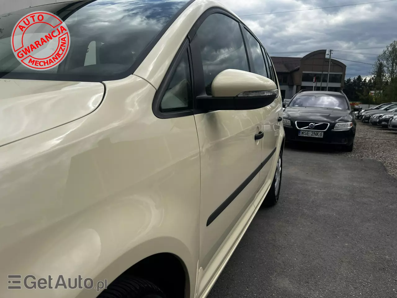 VOLKSWAGEN Touran Comfortline DSG