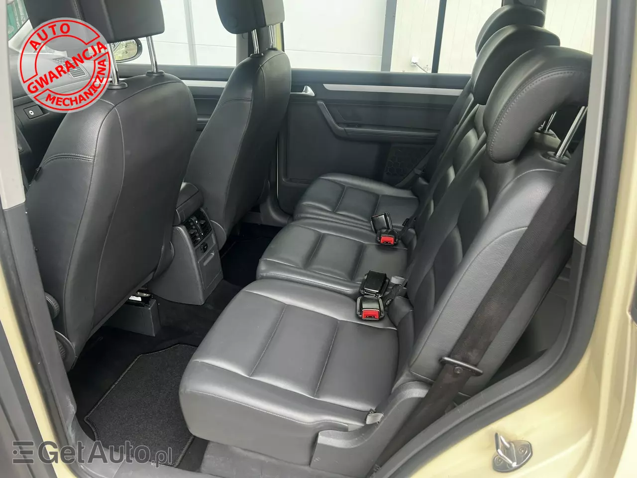 VOLKSWAGEN Touran Comfortline DSG