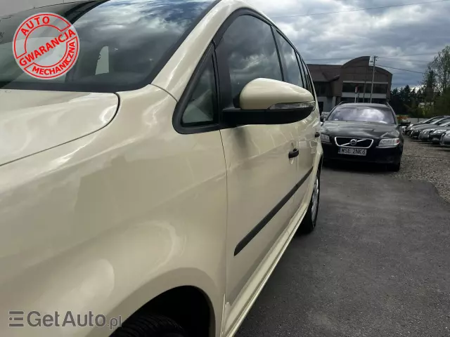 VOLKSWAGEN Touran Comfortline DSG