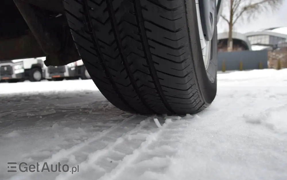 RENAULT MASTER / 2.3 - 150 KM / BRYGADÓWKA / DOKA / 7 OSOBOWY / DOSTAWCZE / BLASZAK / KLIMA / TEMPOMAT / HAK / SPROWADZONY 