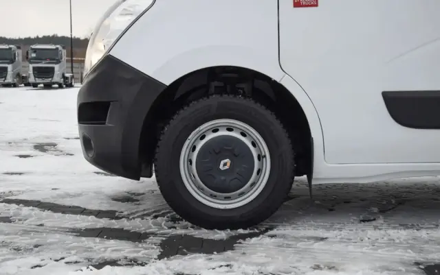 RENAULT MASTER / 2.3 - 150 KM / BRYGADÓWKA / DOKA / 7 OSOBOWY / DOSTAWCZE / BLASZAK / KLIMA / TEMPOMAT / HAK / SPROWADZONY 