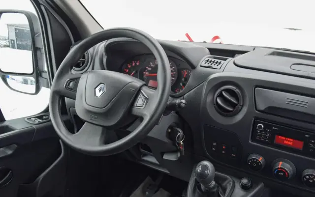 RENAULT MASTER / 2.3 - 150 KM / BRYGADÓWKA / DOKA / 7 OSOBOWY / DOSTAWCZE / BLASZAK / KLIMA / TEMPOMAT / HAK / SPROWADZONY 