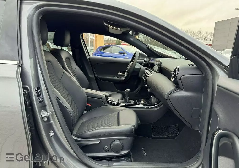 MERCEDES-BENZ Klasa A 180