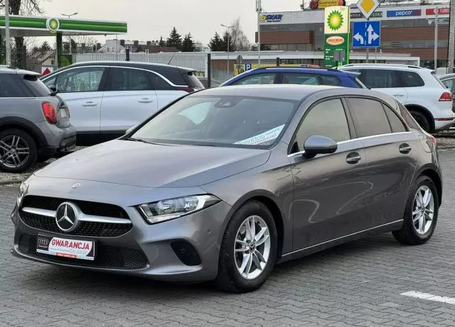 MERCEDES-BENZ Klasa A 180