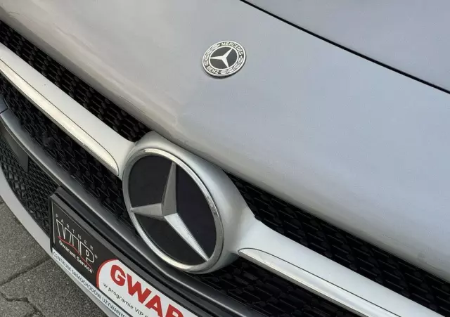 MERCEDES-BENZ Klasa A 180