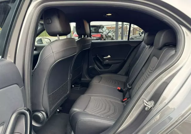 MERCEDES-BENZ Klasa A 180