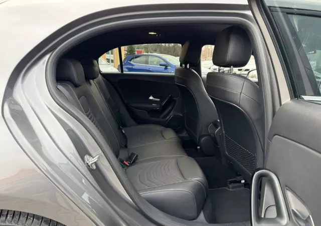 MERCEDES-BENZ Klasa A 180