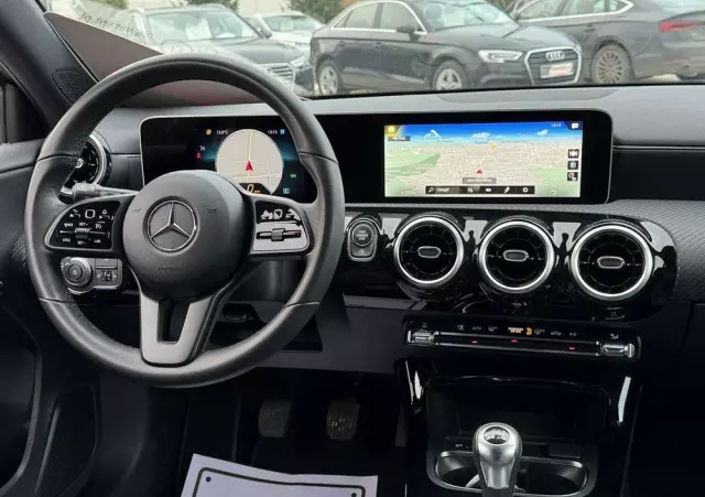 MERCEDES-BENZ Klasa A 180